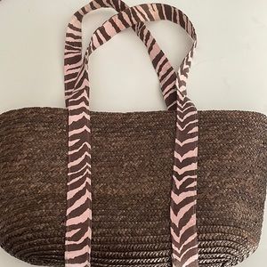 Brown straw pink/brown zebra print tote